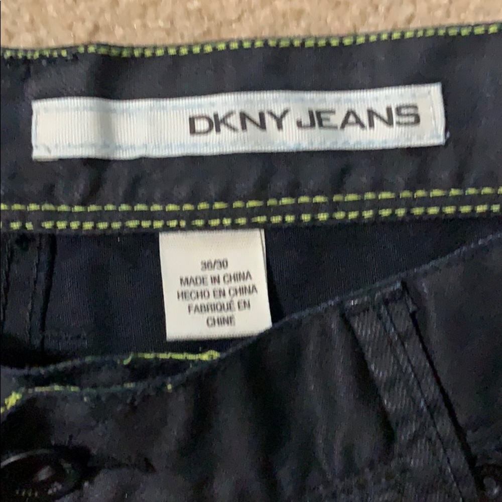 Jeans - Picture 3 of 4